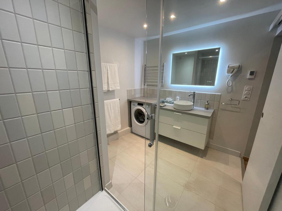 Appartement Mignon Calme Douillet Ascenseur Clim Etage Eleve Proche Parking Et Toutes Commodites Au Coeur Du Toulon Historique 외부 사진